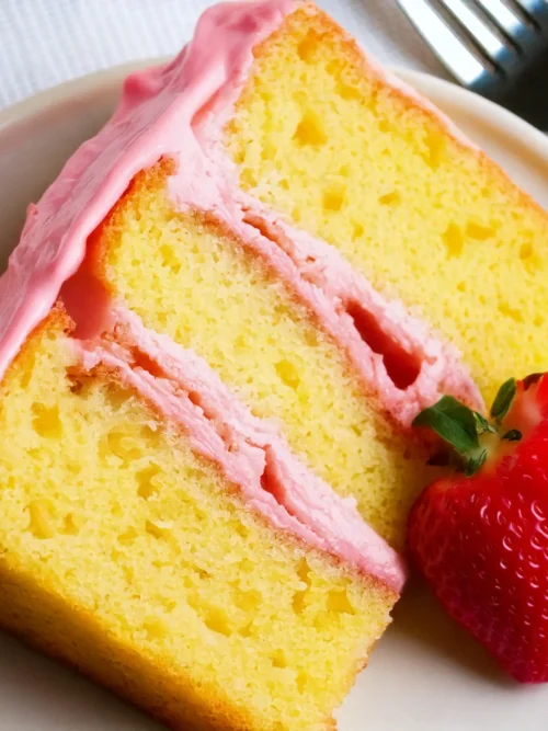 easy strawberry lemonade cake